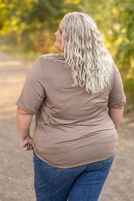 Sophie Pocket Tee - Mocha | Women's Short Sleeve