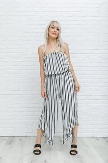  Modern Stripes Sleeveless Jumpsuit