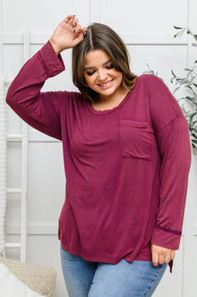  Long Sleeve Knit Top With Pocket In Burgundy