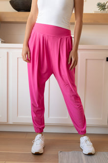  The Motive Slouch Jogger in Hot Pink